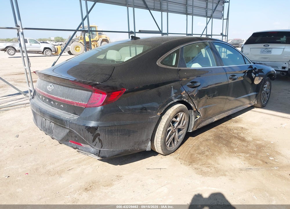 2022 HYUNDAI SONATA SEL VIN: KMHL64JA8NA236628