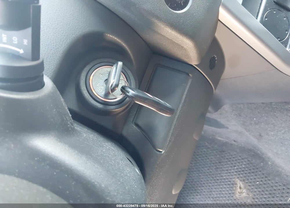 2009 NISSAN PATHFINDER VIN: 5N1AR18U99C615189