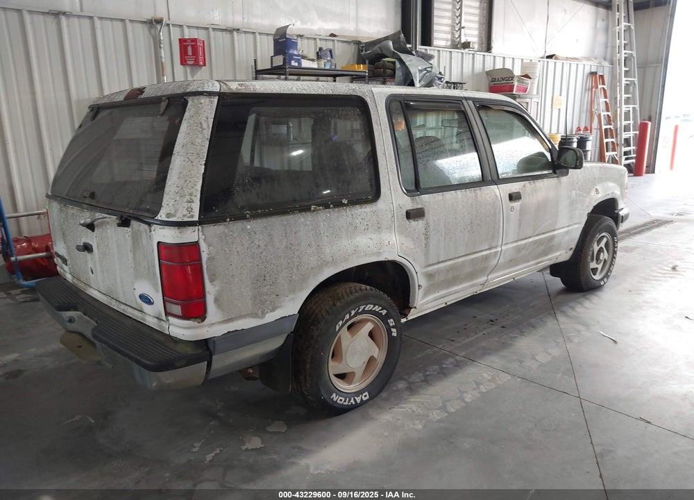 1992 FORD EXPLORER VIN: 1FMDU34XXNUB65600