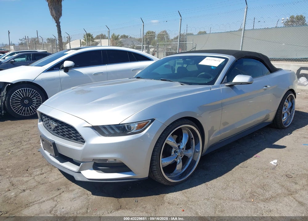 2015 FORD MUSTANG VIN: 1FATP8EM1F5400976