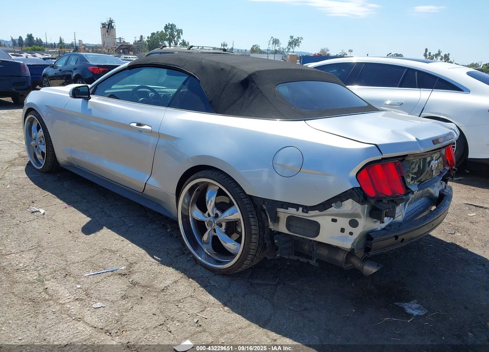 2015 FORD MUSTANG VIN: 1FATP8EM1F5400976
