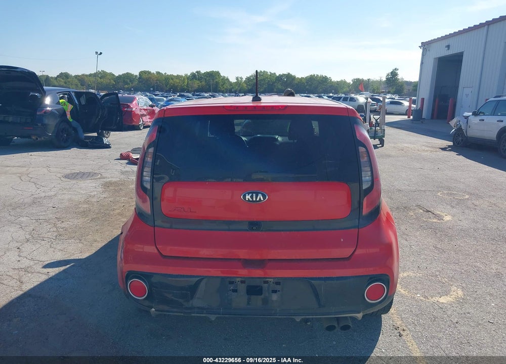 2018 KIA SOUL VIN: KNDJX3AA4J7607181