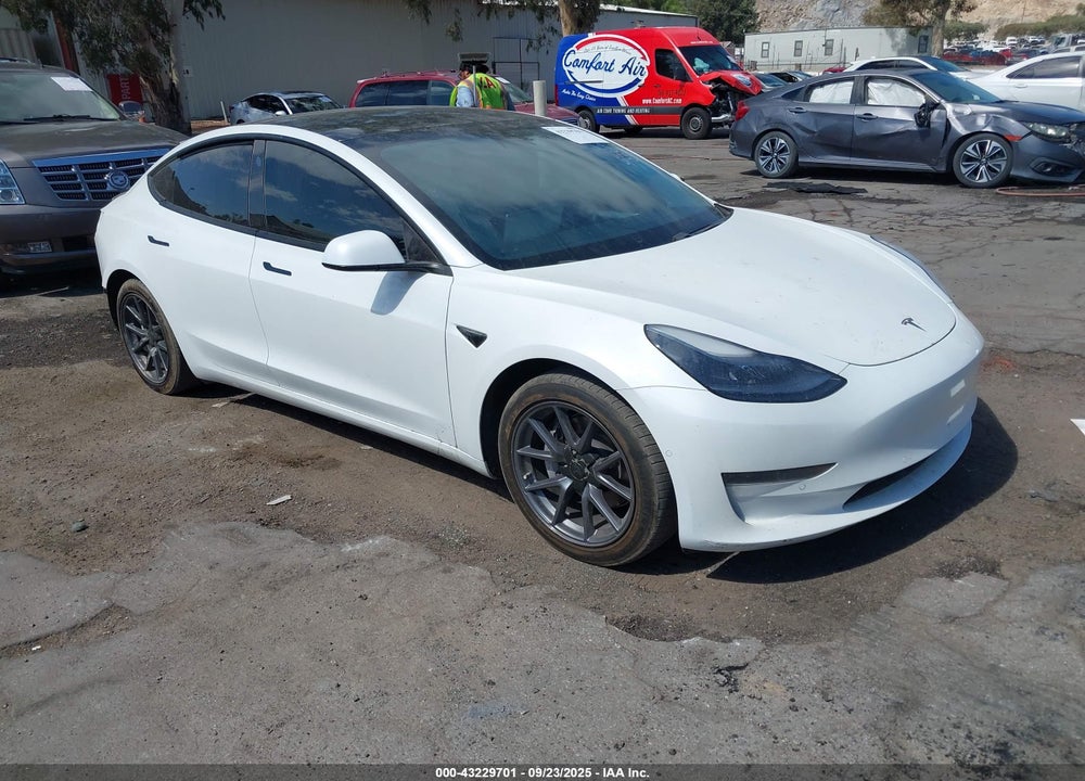 2021 TESLA MODEL 3 STANDARD RANGE PLUS REAR-WHEEL DRIVE VIN: 5YJ3E1EA1MF000778