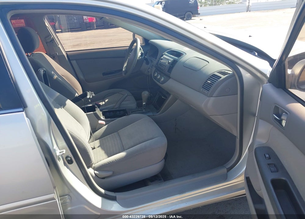 2006 TOYOTA CAMRY LE VIN: 4T1BE32K36U742920