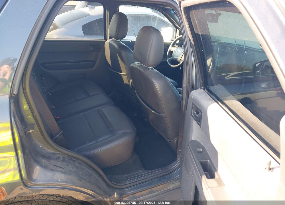 2008 FORD ESCAPE XLT VIN: 1FMCU03118KD67023