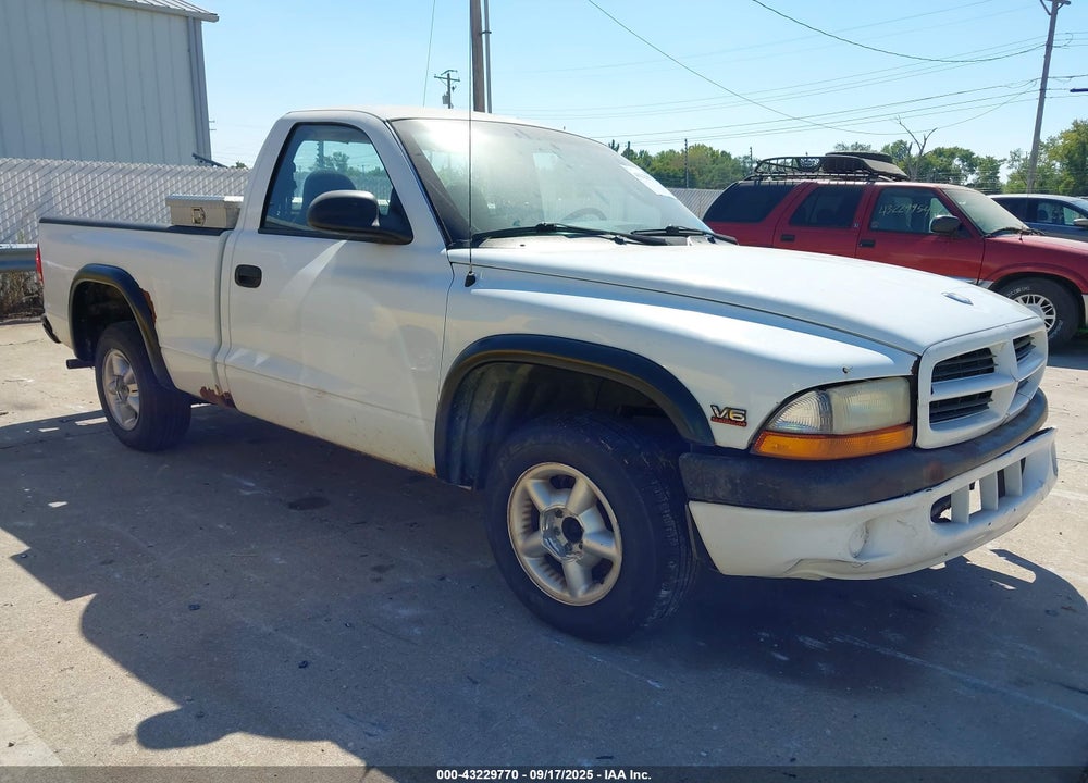 2000 DODGE DAKOTA SLT/SPORT VIN: 1B7FL26X2YS523618