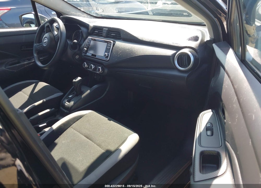 2025 NISSAN VERSA VIN: 3N1CN8DV2SL823394