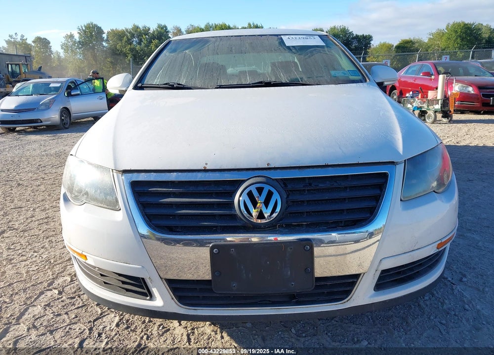 2008 VOLKSWAGEN PASSAT TURBO VIN: WVWUK93C68E199351