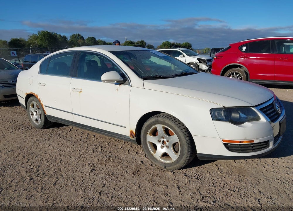 2008 VOLKSWAGEN PASSAT TURBO VIN: WVWUK93C68E199351