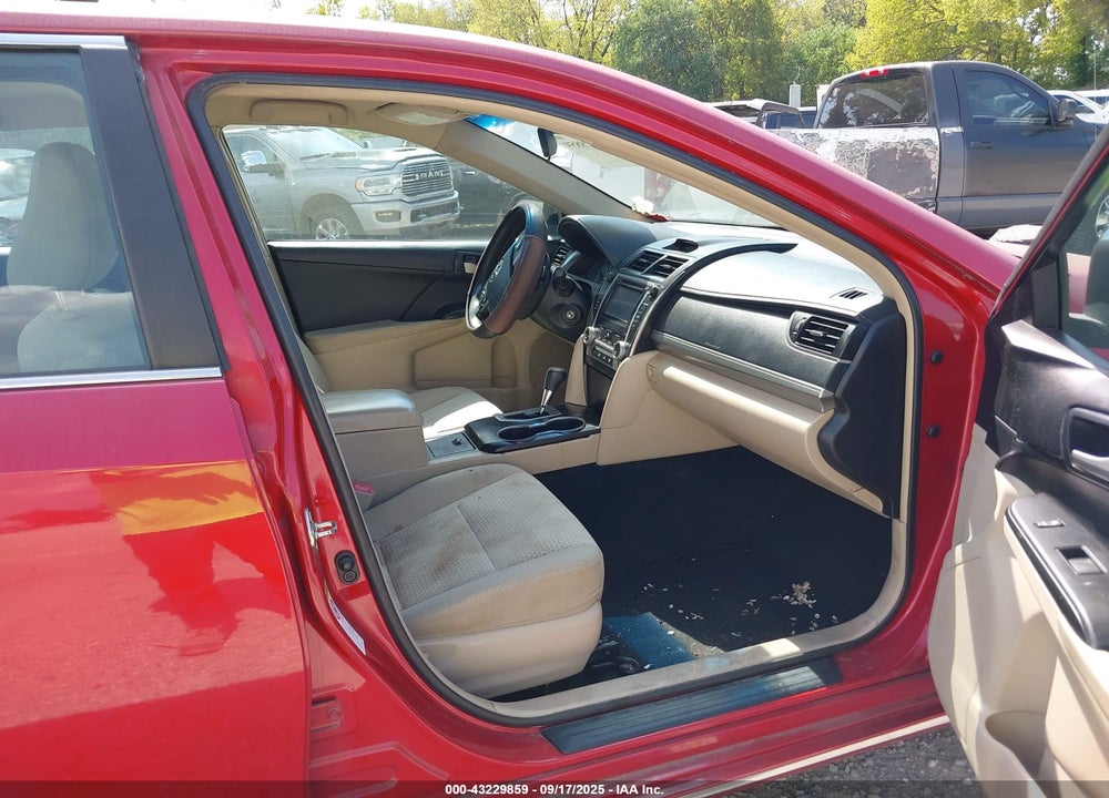 2014 TOYOTA CAMRY VIN: 4T1BF1FK6EU747698