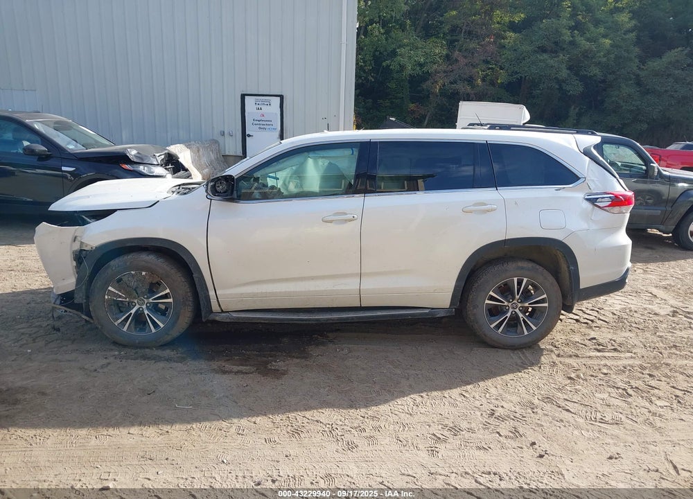 2017 TOYOTA HIGHLANDER VIN: 5TDBZRFH6HS395004
