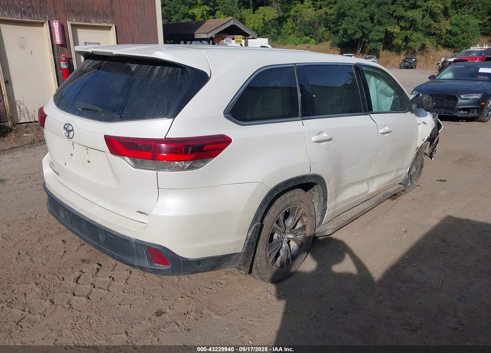2017 TOYOTA HIGHLANDER VIN: 5TDBZRFH6HS395004