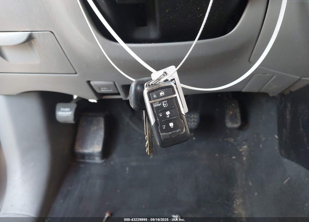2015 TOYOTA TACOMA VIN: 3TMJU4GN5FM189784