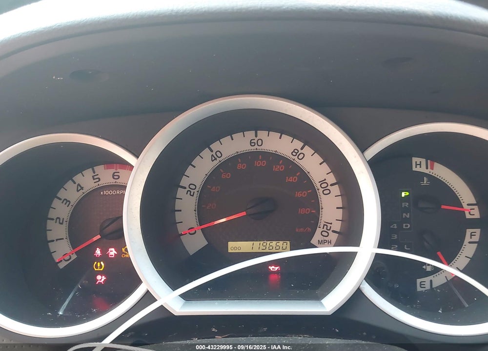 2015 TOYOTA TACOMA VIN: 3TMJU4GN5FM189784
