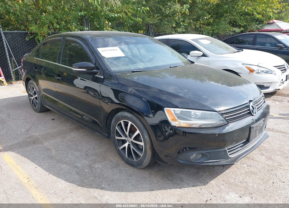 2014 VOLKSWAGEN JETTA 2.0L TDI VIN: 3VW3L7AJ7EM403768