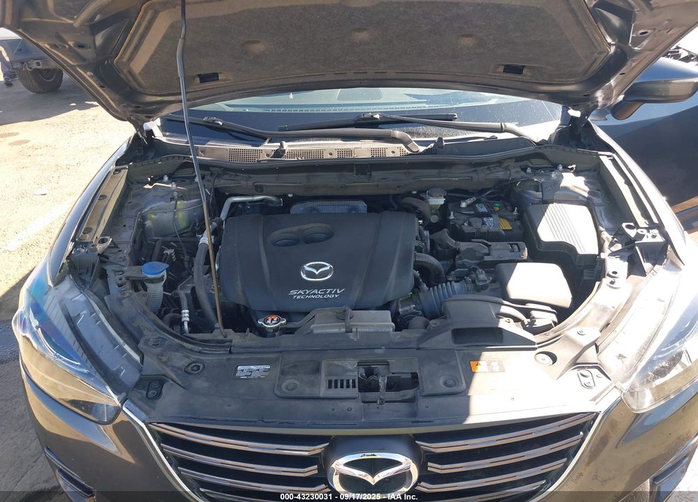 2016 MAZDA CX-5 GRAND TOURING VIN: JM3KE4DY1G0864395