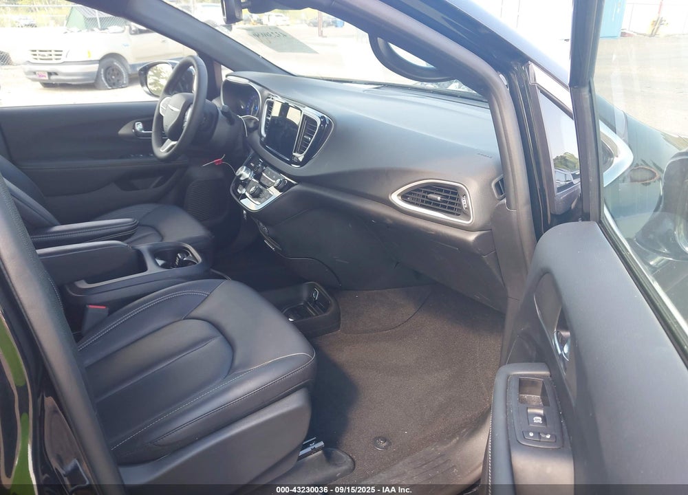 2025 CHRYSLER PACIFICA SELECT VIN: 2C4RC1BGXSR544870