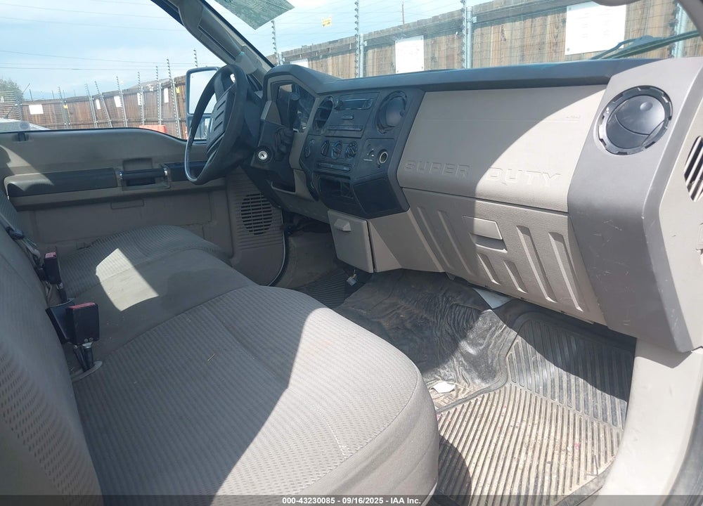 2008 FORD F-250 VIN: 1FTSF21R18EE24902