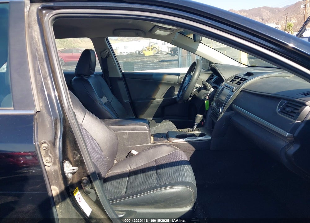 2013 TOYOTA CAMRY SE VIN: 4T1BF1FK2DU271979