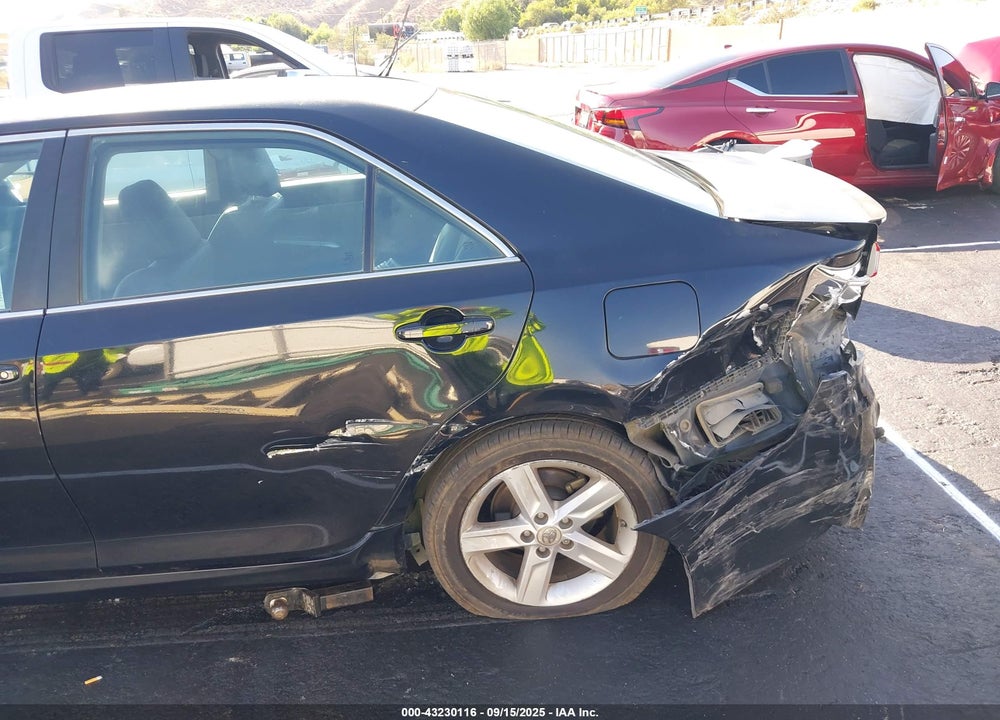 2013 TOYOTA CAMRY SE VIN: 4T1BF1FK2DU271979