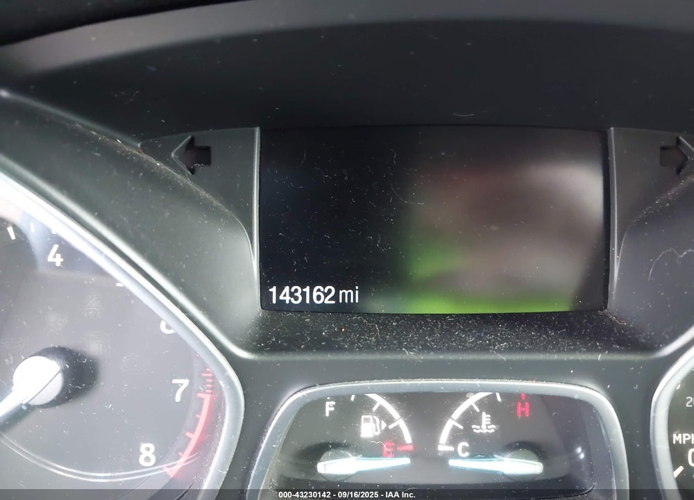 2017 FORD ESCAPE VIN: 1FMCU0J90HUC99312
