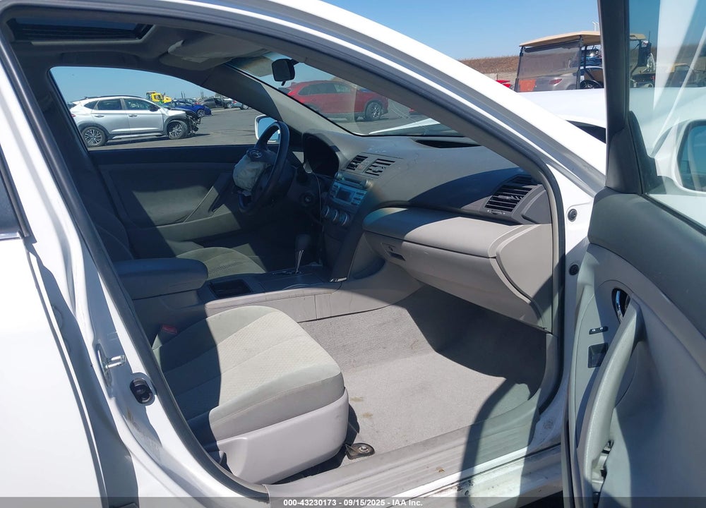 2007 TOYOTA CAMRY LE V6 VIN: 4T1BK46K77U555660
