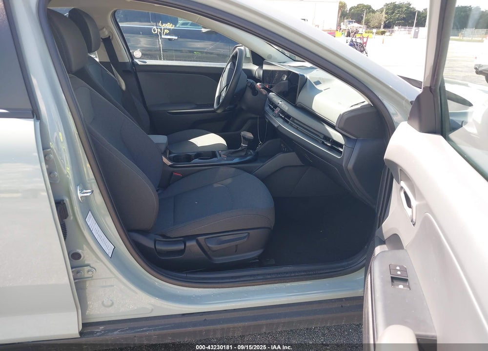 2025 KIA K4 VIN: 3KPFT4DEXSE056925