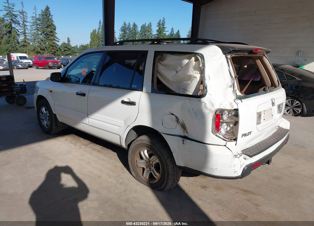 2007 HONDA PILOT LX VIN: 2HKYF18187H532808