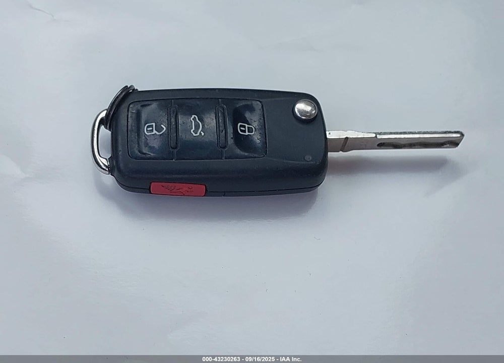 2013 VOLKSWAGEN JETTA 2.0L TDI VIN: 3VW3L7AJ6DM273416