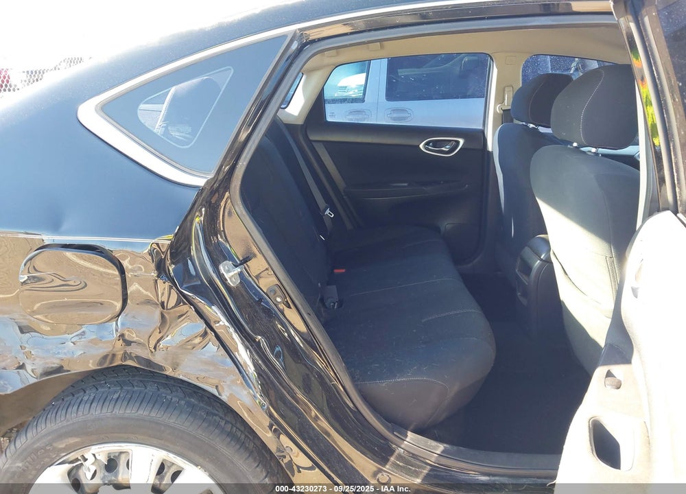2015 NISSAN SENTRA VIN: 3N1AB7AP8FY332093