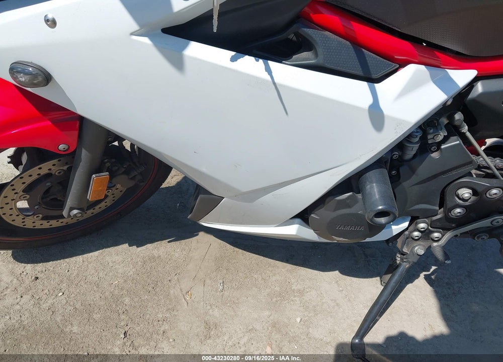 2014 YAMAHA FZ6 RC VIN: JYARJ18Y9EA002962