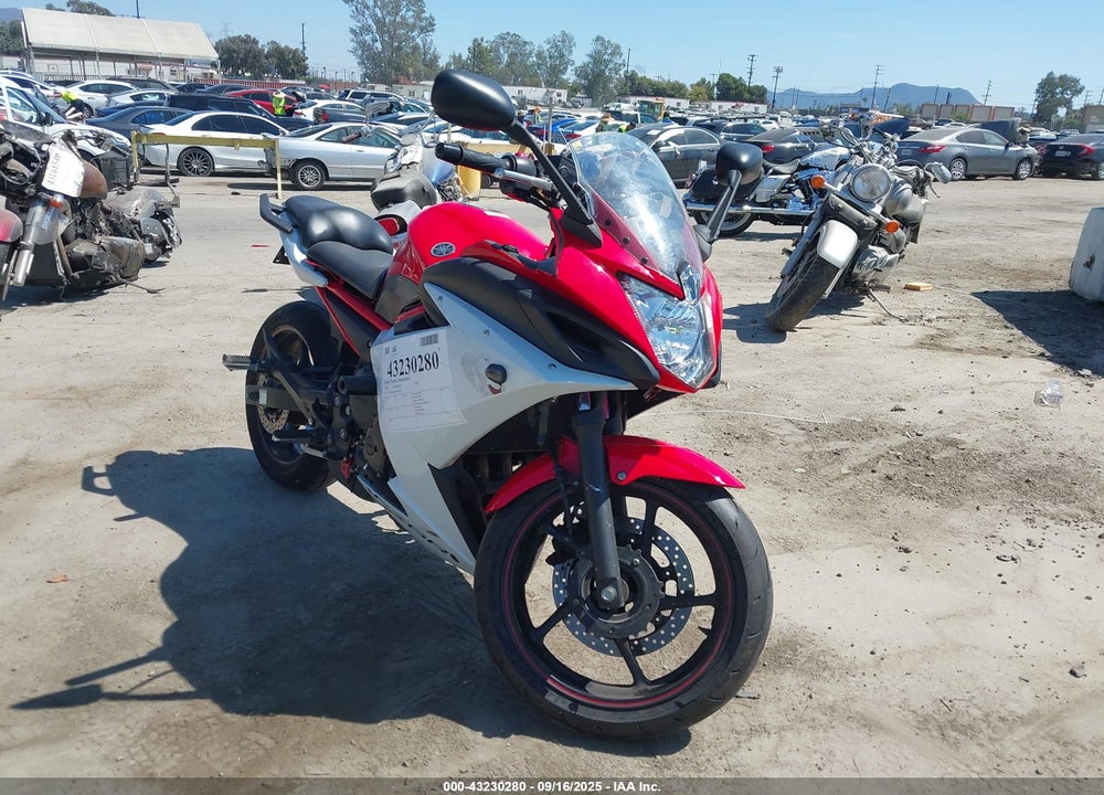 2014 YAMAHA FZ6 RC VIN: JYARJ18Y9EA002962