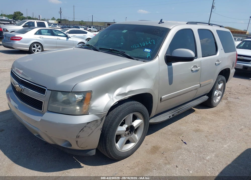 2008 CHEVROLET TAHOE LT VIN: 1GNFC130X8R171176