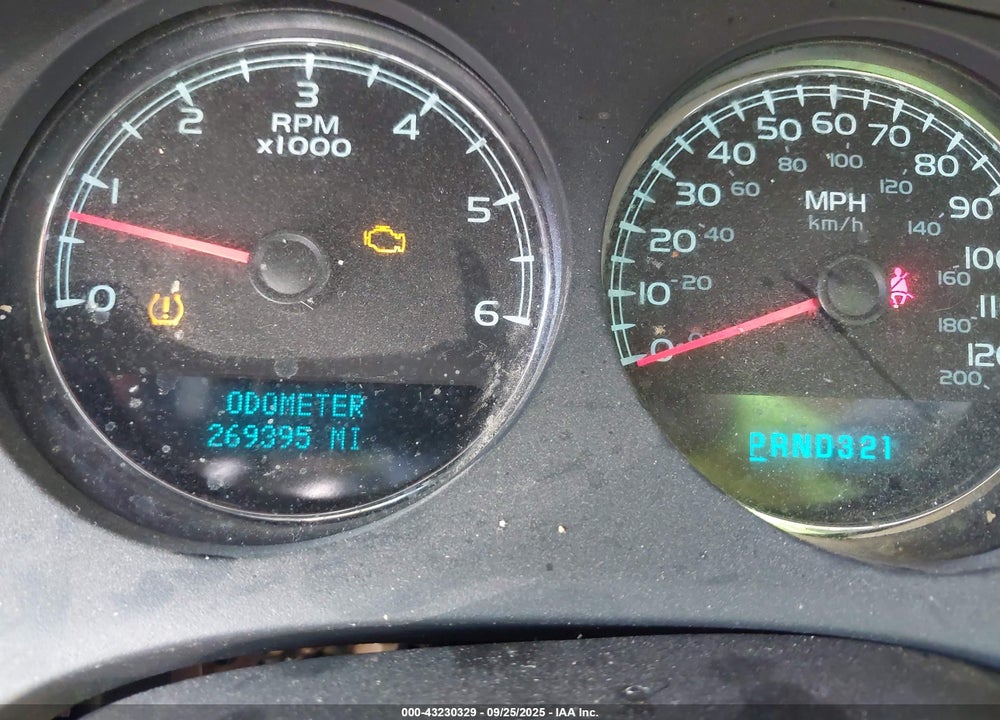 2008 CHEVROLET TAHOE LT VIN: 1GNFC130X8R171176