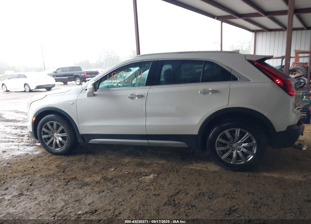 2021 CADILLAC XT4 VIN: 1GYFZDR40MF011378