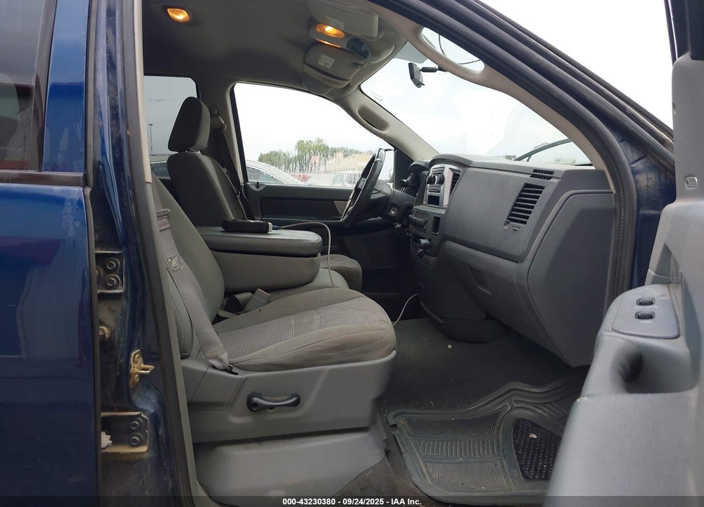 2007 DODGE RAM 1500 VIN: 1D7HU18P57J518615