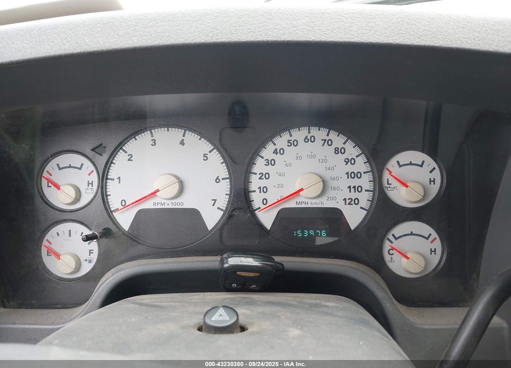 2007 DODGE RAM 1500 VIN: 1D7HU18P57J518615