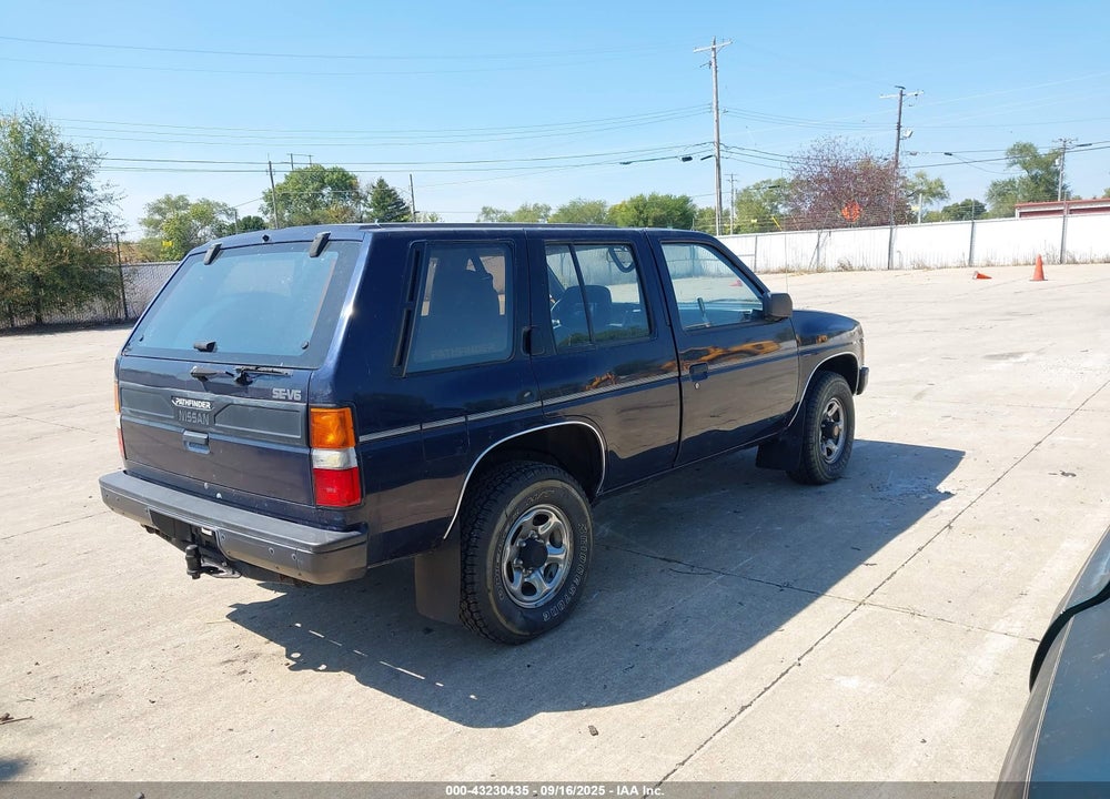 1990 NISSAN PATHFINDER VIN: JN8HD17Y4LW213242
