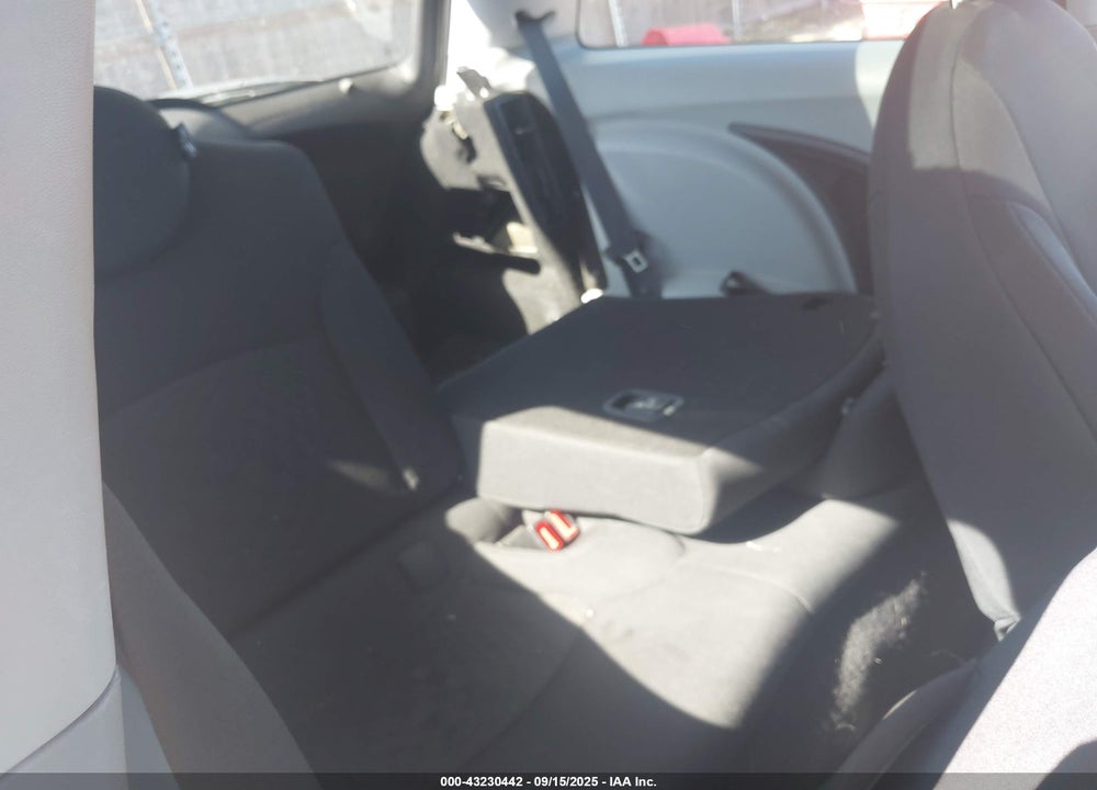 2007 MINI COOPER VIN: WMWMF33507TT50503