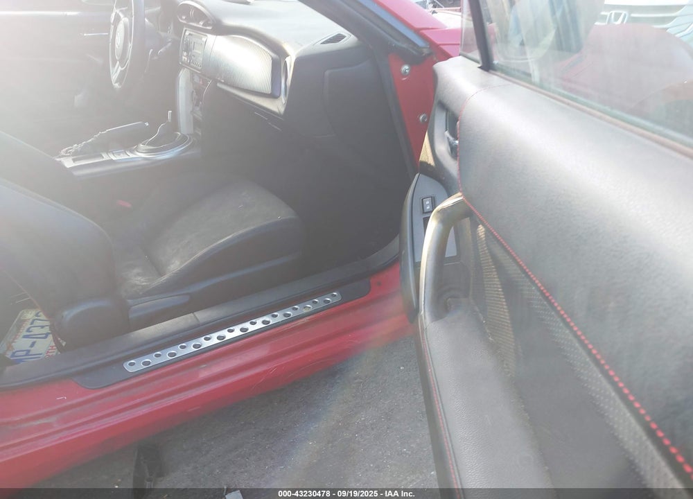 2013 SCION FR-S VIN: JF1ZNAA15D2725437