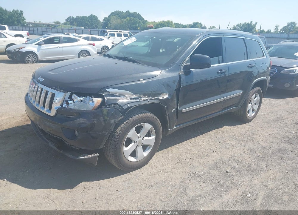 2013 JEEP GRAND CHEROKEE VIN: 1C4RJEAG2DC621242
