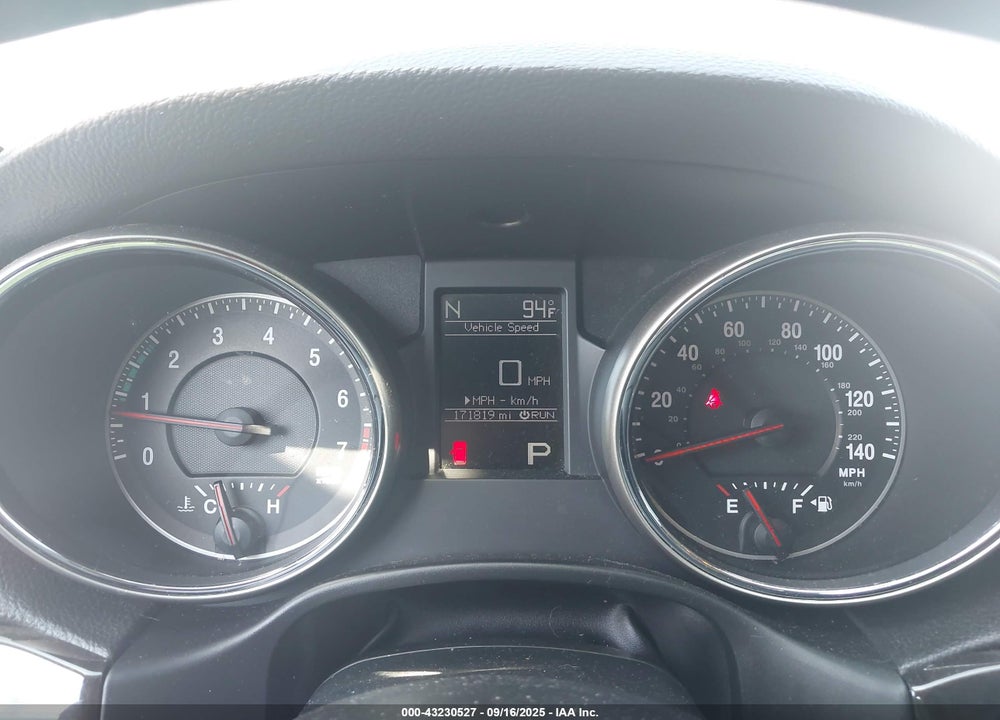 2013 JEEP GRAND CHEROKEE VIN: 1C4RJEAG2DC621242