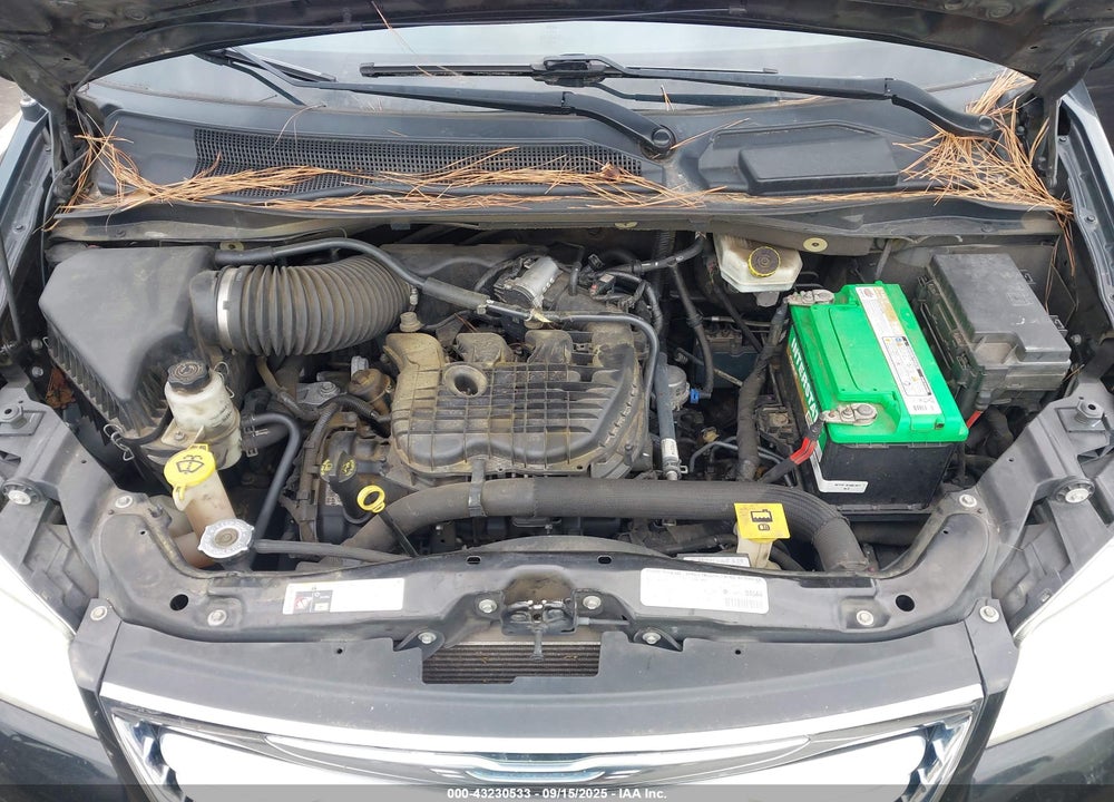2013 CHRYSLER TOWN & COUNTRY TOURING VIN: 2C4RC1BG8DR573626