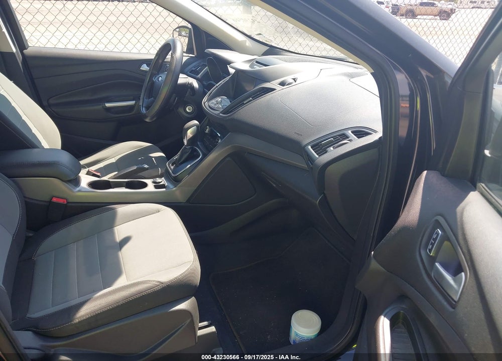2014 FORD ESCAPE VIN: 1FMCU0GX9EUA27326