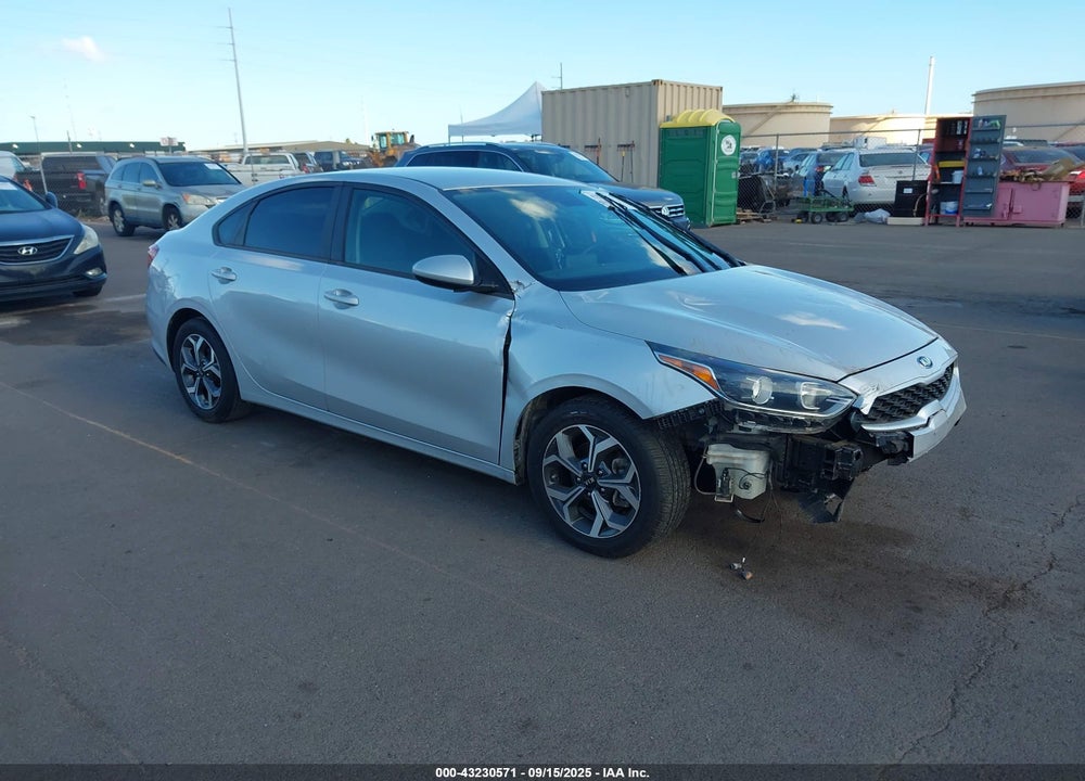 2020 KIA FORTE LXS VIN: 3KPF24AD9LE184010