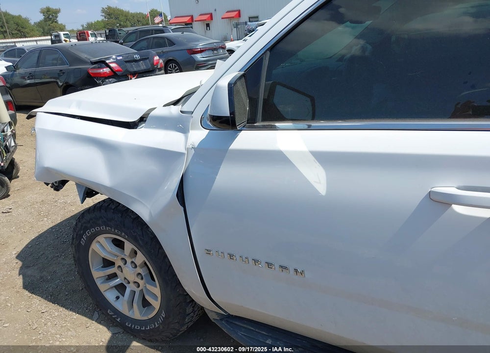 2016 CHEVROLET SUBURBAN LT VIN: 1GNSKHKC6GR363196