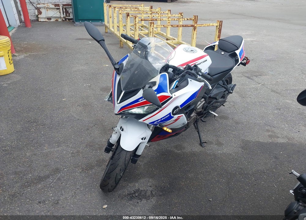 2023 SRK400 MOTORCYCLE VIN: LBBPHH141PBE98762