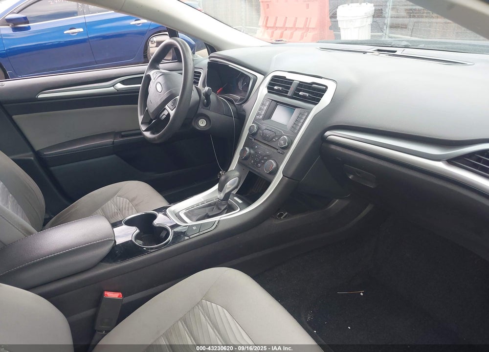 2016 FORD FUSION VIN: 3FA6P0UU8GR126030