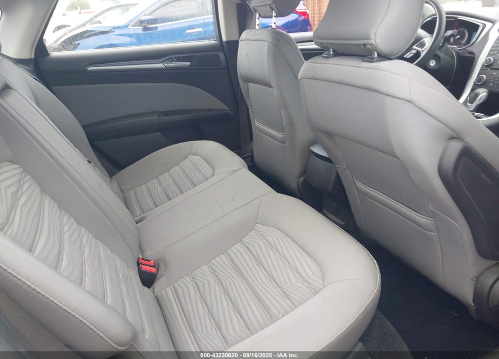 2016 FORD FUSION VIN: 3FA6P0UU8GR126030