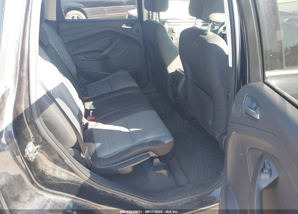 2014 FORD ESCAPE VIN: 1FMCU9G96EUA38466